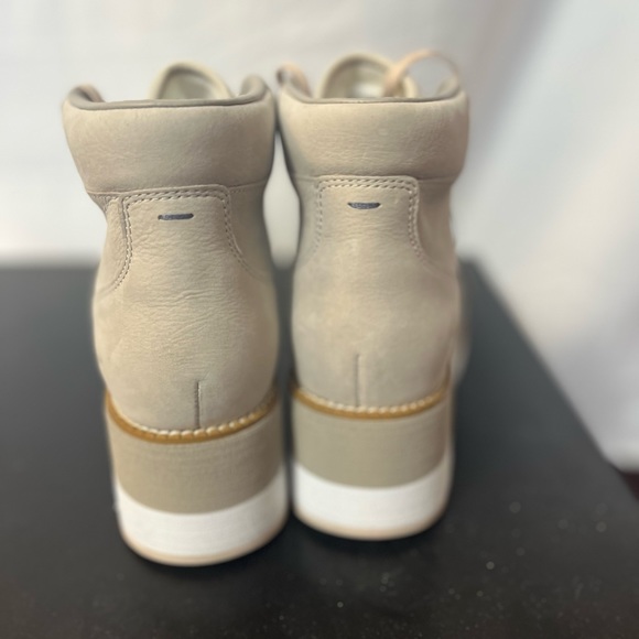 Cole Haan ZEROGRAND City Lace-Up Waterproof Wedge Hiker Boot Size 9 Gray - Picture 3 of 9